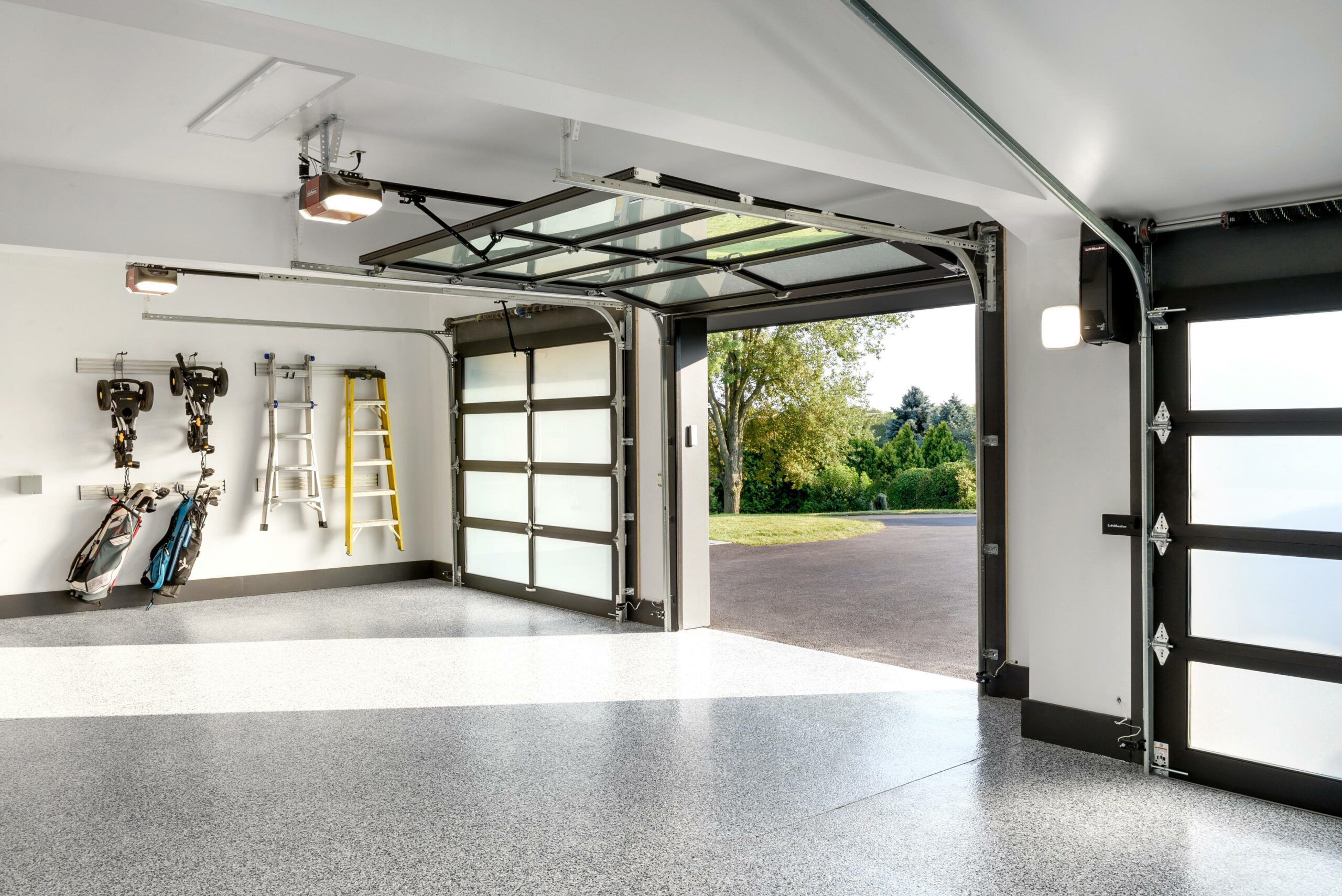 1120-fea-idea-house-fairfield-farmhouse-08142020nr-0078-v3-scaledjpgoptimal